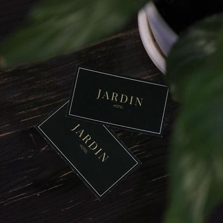 Jardin Otel Aktöbe Dış mekan fotoğraf